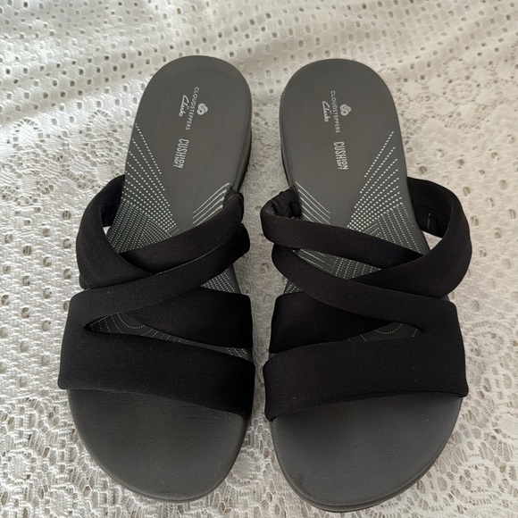 Cloudsteppers by Clarks Size 9 Black - Picture 2 of 6